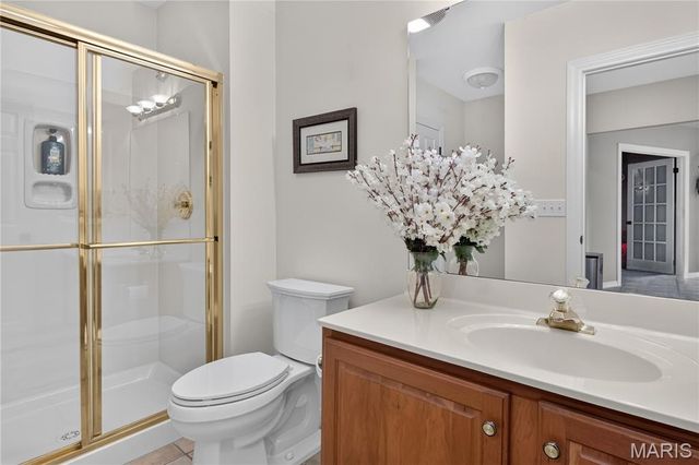 2325 Sterling Pointe Drive, Chesterfield, MO 63005