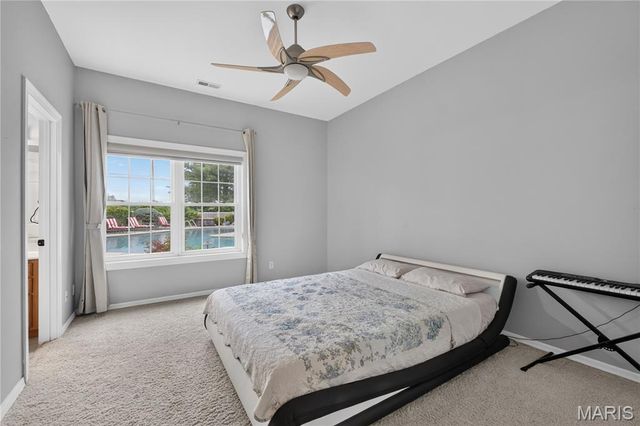 2325 Sterling Pointe Drive, Chesterfield, MO 63005
