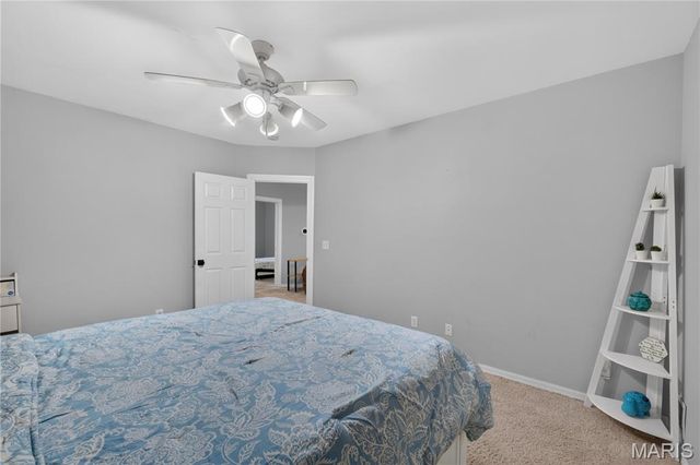 2325 Sterling Pointe Drive, Chesterfield, MO 63005