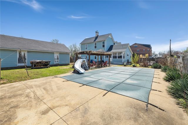 501 NW C Street, Bentonville, AR 72712