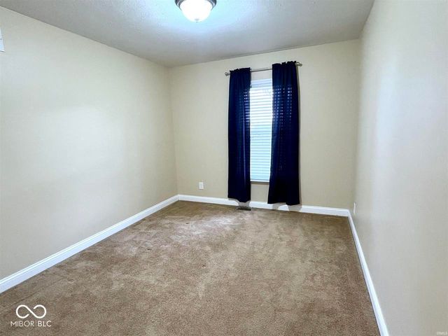 3305 N Benton Road, Muncie, IN 47304