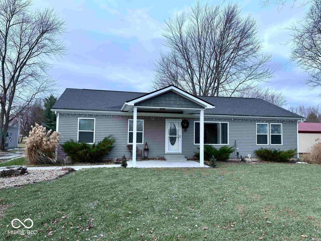 3305 N Benton Road, Muncie, IN 47304