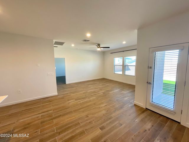 12815 E Russo Drive, Vail, AZ 85641