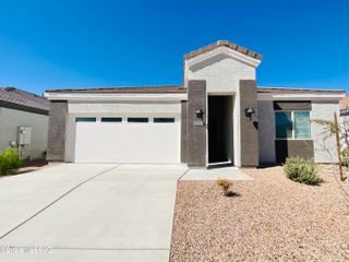 12815 E Russo Drive, Vail, AZ 85641