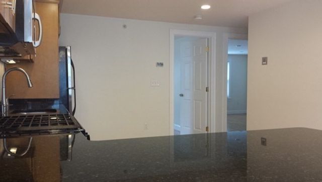 4 Ropes Street 3, Salem, MA 01970