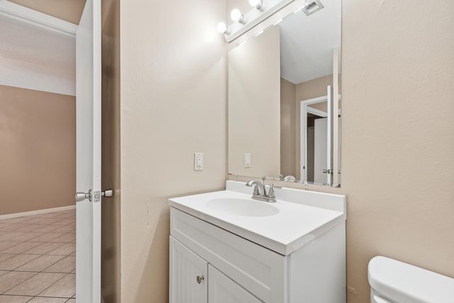 87 NE Harris Road, Fort Walton Beach, FL 32547