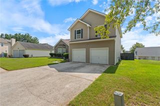 3902 Arabian Way, Snellville, GA 30039