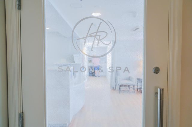 79 Hampshire Lane, Boynton Beach, FL 33436