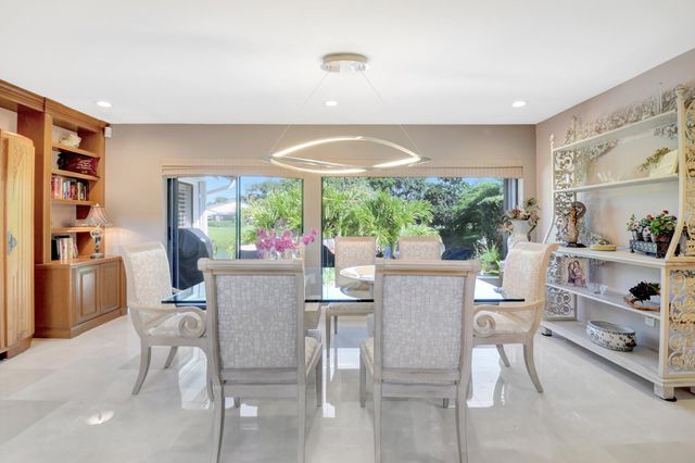 79 Hampshire Lane, Boynton Beach, FL 33436