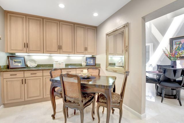 79 Hampshire Lane, Boynton Beach, FL 33436