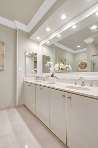 79 Hampshire Lane, Boynton Beach, FL 33436