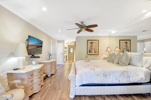 79 Hampshire Lane, Boynton Beach, FL 33436