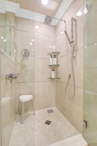 79 Hampshire Lane, Boynton Beach, FL 33436