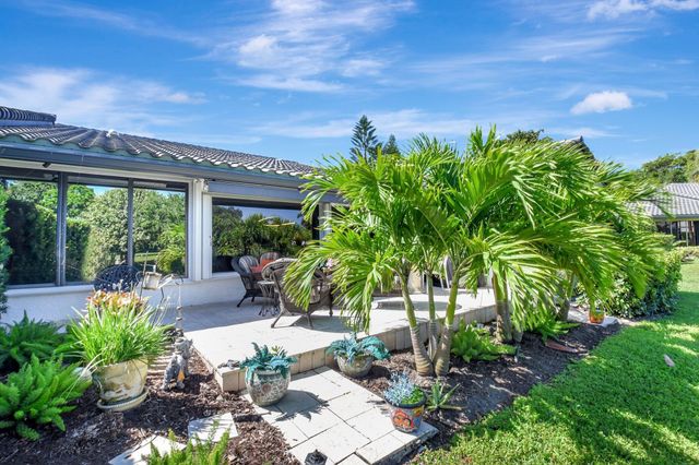 79 Hampshire Lane, Boynton Beach, FL 33436