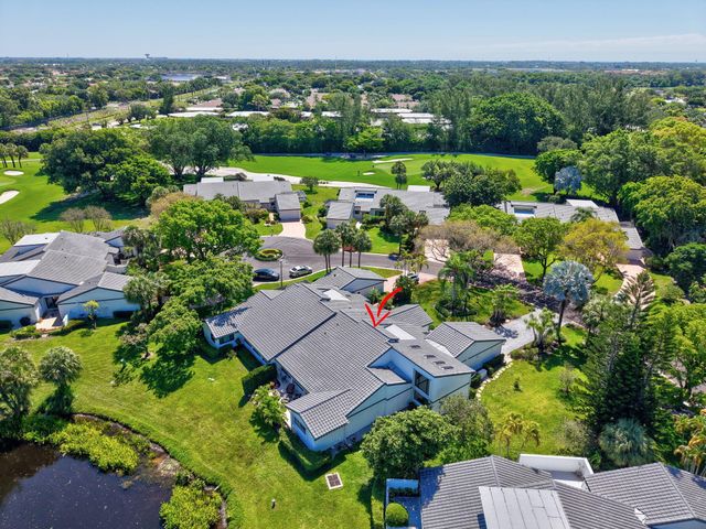 79 Hampshire Lane, Boynton Beach, FL 33436