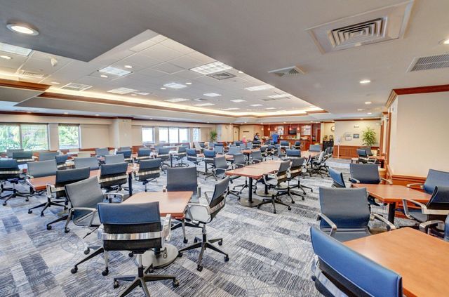 79 Hampshire Lane, Boynton Beach, FL 33436