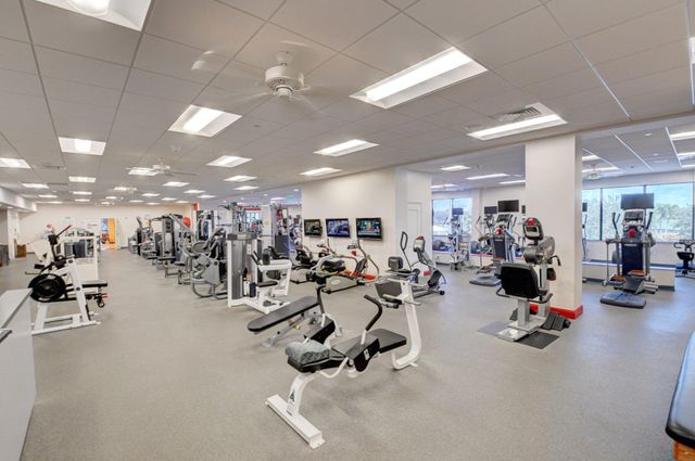 79 Hampshire Lane, Boynton Beach, FL 33436