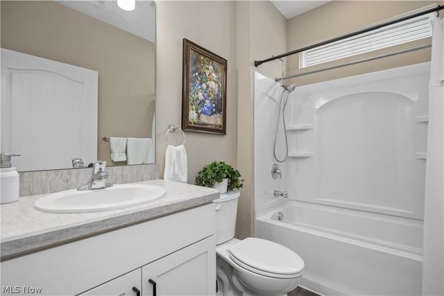 412 Wescott Way, Elyria, OH 44035