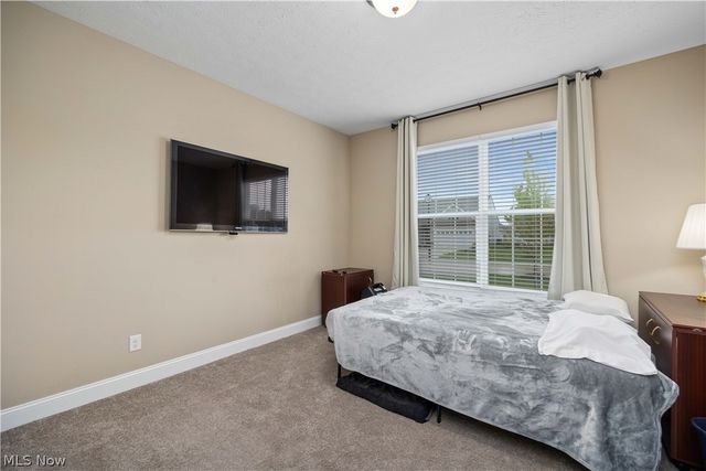 412 Wescott Way, Elyria, OH 44035