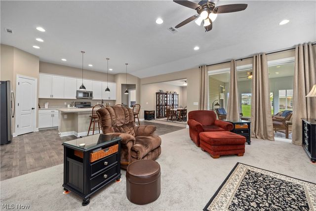 412 Wescott Way, Elyria, OH 44035