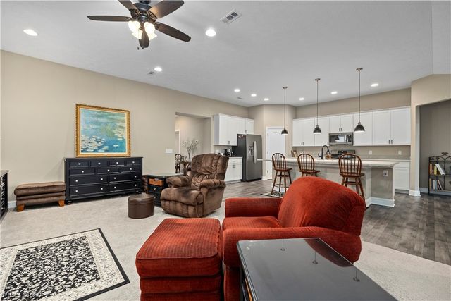 412 Wescott Way, Elyria, OH 44035