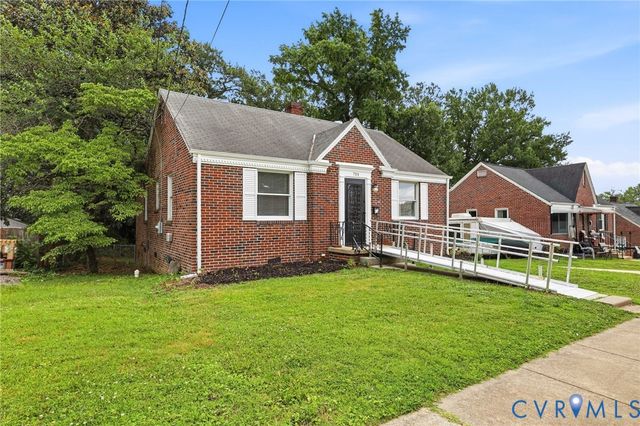 705 Elko Ave, Colonial Heights, VA 23834