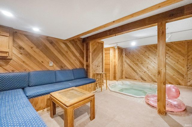 5937 Sawmill Woods Court, Fort Wayne, IN 46835