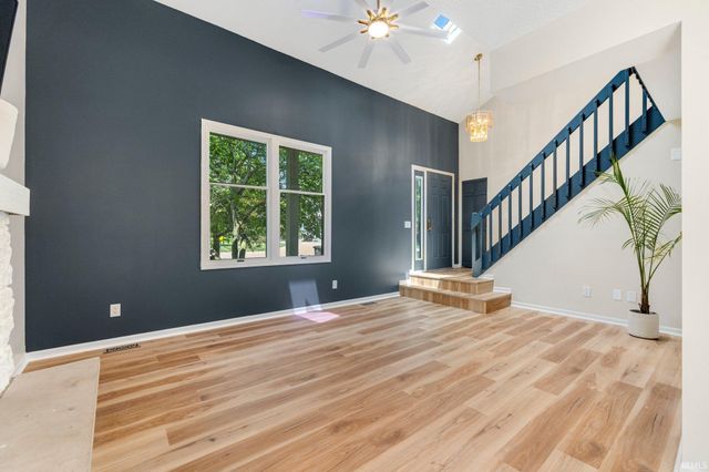 5937 Sawmill Woods Court, Fort Wayne, IN 46835