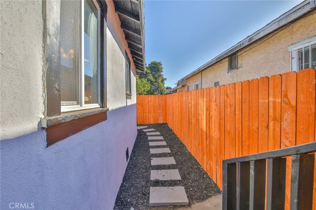 8036 Alix, Los Angeles, CA 90001