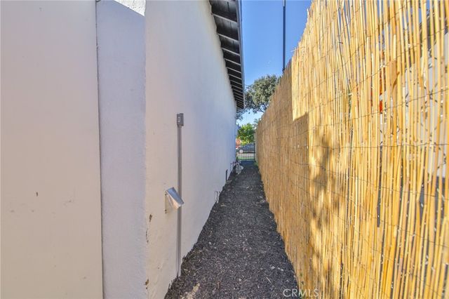 8036 Alix, Los Angeles, CA 90001