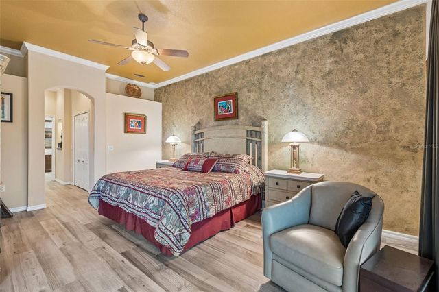 566 PLANTERS MANOR WAY, Bradenton, FL 34212