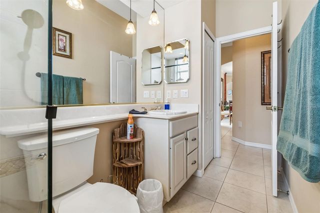 566 PLANTERS MANOR WAY, Bradenton, FL 34212