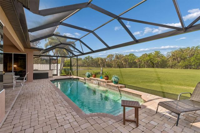 566 PLANTERS MANOR WAY, Bradenton, FL 34212