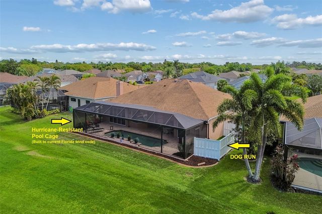 566 PLANTERS MANOR WAY, Bradenton, FL 34212