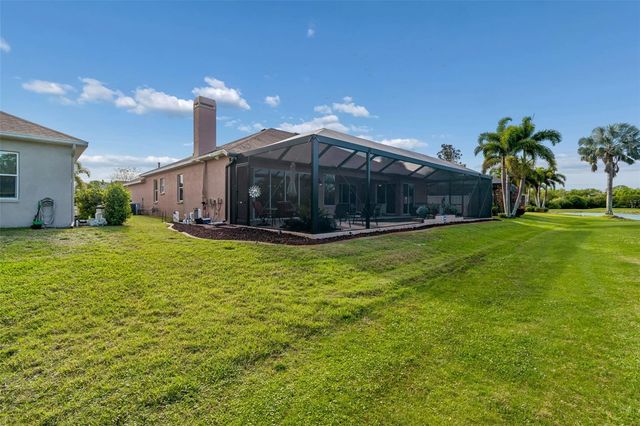 566 PLANTERS MANOR WAY, Bradenton, FL 34212