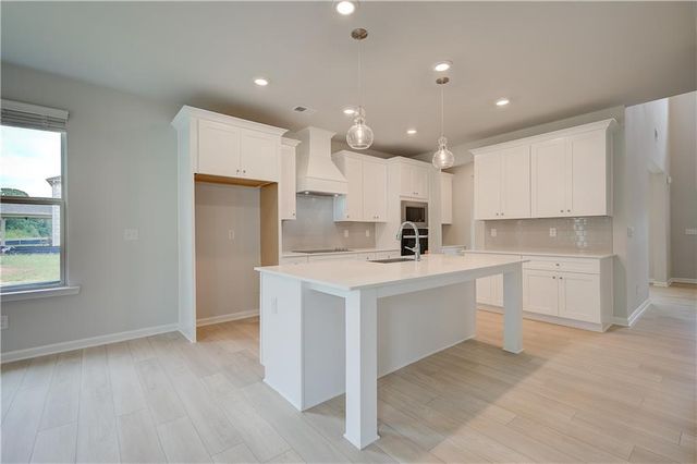 709 Dunlake Way, Locust Grove, GA 30248