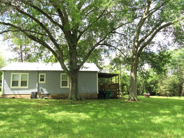 1013 Prairie Lea Street, Brenham, TX 77833