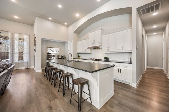 3909 Greenbrier Drive, Melissa, TX 75454