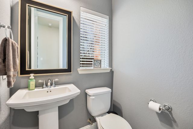 3909 Greenbrier Drive, Melissa, TX 75454