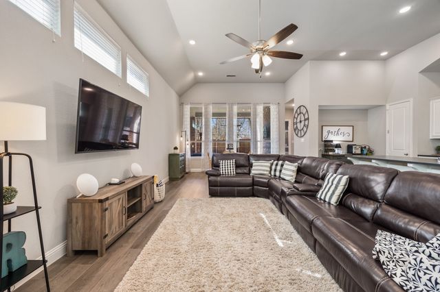 3909 Greenbrier Drive, Melissa, TX 75454