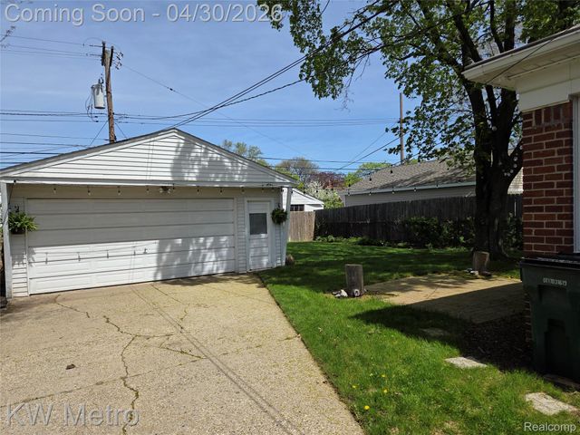 122 Jeffrey Avenue, Royal Oak, MI 48073