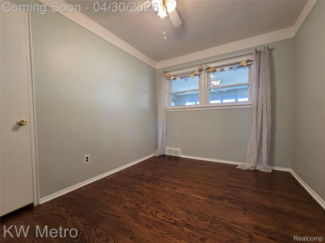 122 Jeffrey Avenue, Royal Oak, MI 48073