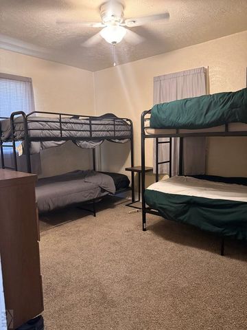 1839 E 10th St, Pueblo, CO 81001