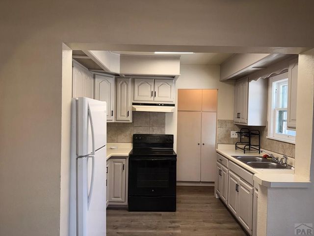 1839 E 10th St, Pueblo, CO 81001