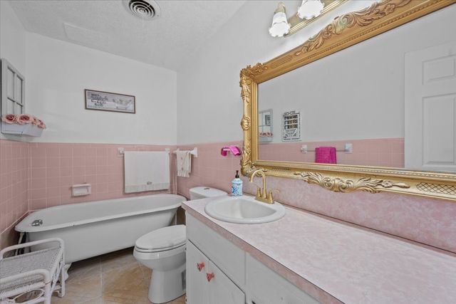 203 E Main Street, Rosebud, TX 76570