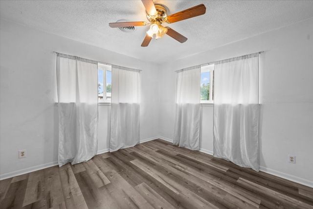 203 E Main Street, Rosebud, TX 76570