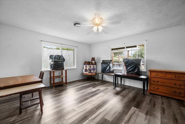 203 E Main Street, Rosebud, TX 76570