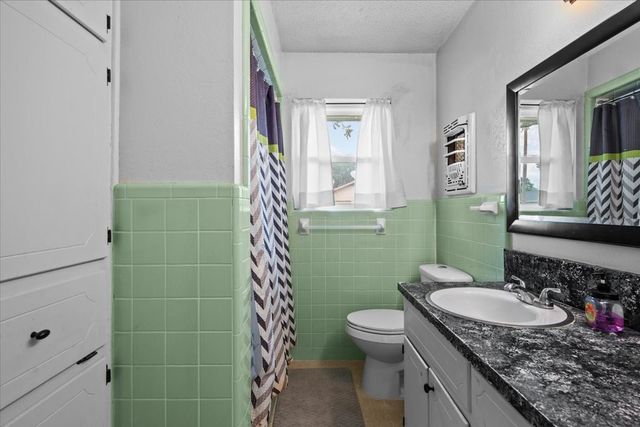 203 E Main Street, Rosebud, TX 76570