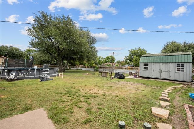 203 E Main Street, Rosebud, TX 76570