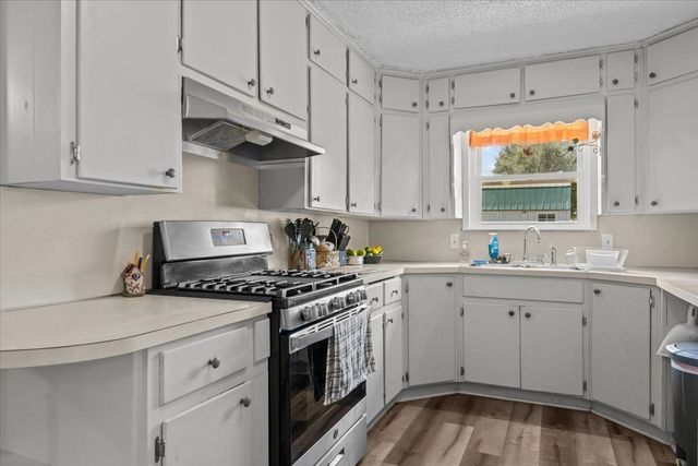 203 E Main Street, Rosebud, TX 76570